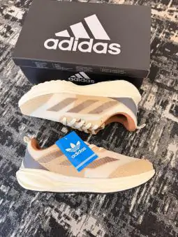 Tênis Adidas Adzero Drive OFF/Caramelo