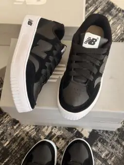 Tênis New Balance Preto 303 - Código 22