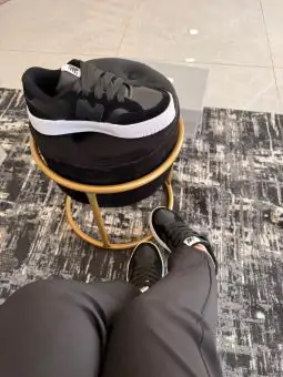 Tênis New Balance Preto 303