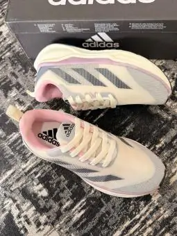 Tênis Feminino Adidas Adzero Off/Rose