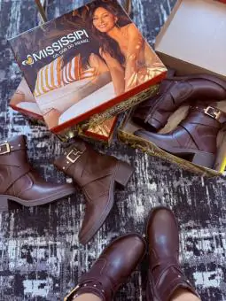 Bota Feminina Cano Baixo Mississipi Café - Código 45
