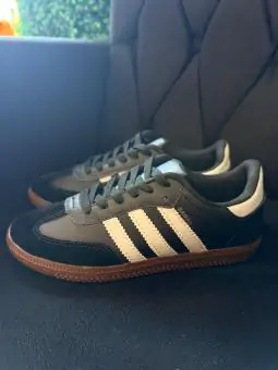 Tênis Adidas Samba Preto Listra Branca