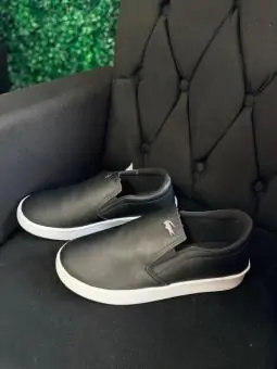 Sapatênis Lacoste Preto com Branco