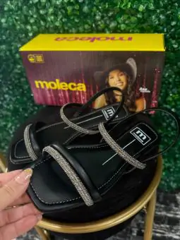Sandália Feminina Flat Moleca Preto - Código 61