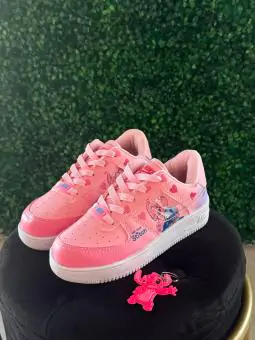 Tênis Nike Air Force Stitch Rosa